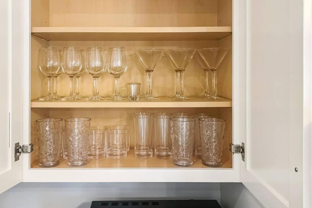Cozy Modern Apt In The Heart Of Fells Point! Балтимор Екстериор снимка