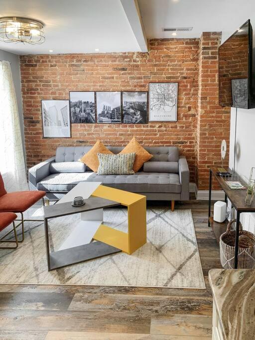 Cozy Modern Apt In The Heart Of Fells Point! Балтимор Екстериор снимка