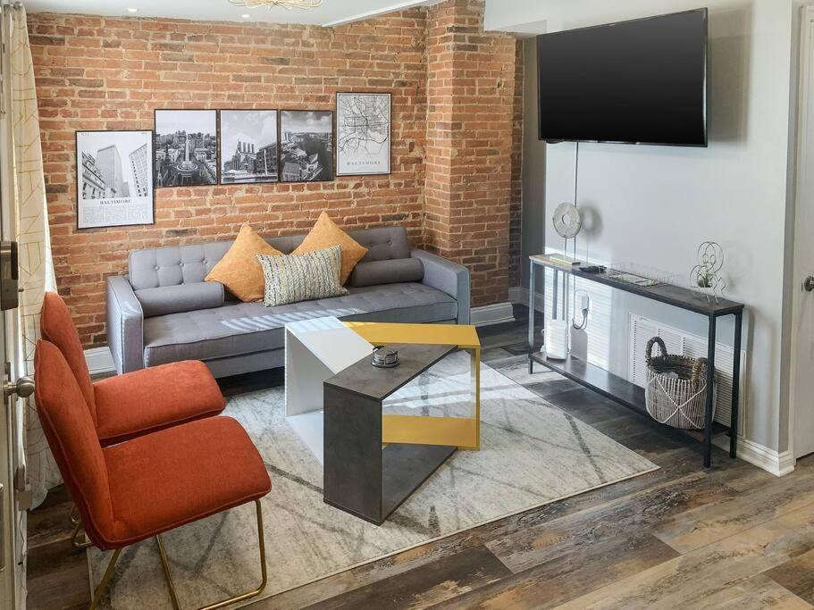 Cozy Modern Apt In The Heart Of Fells Point! Балтимор Екстериор снимка